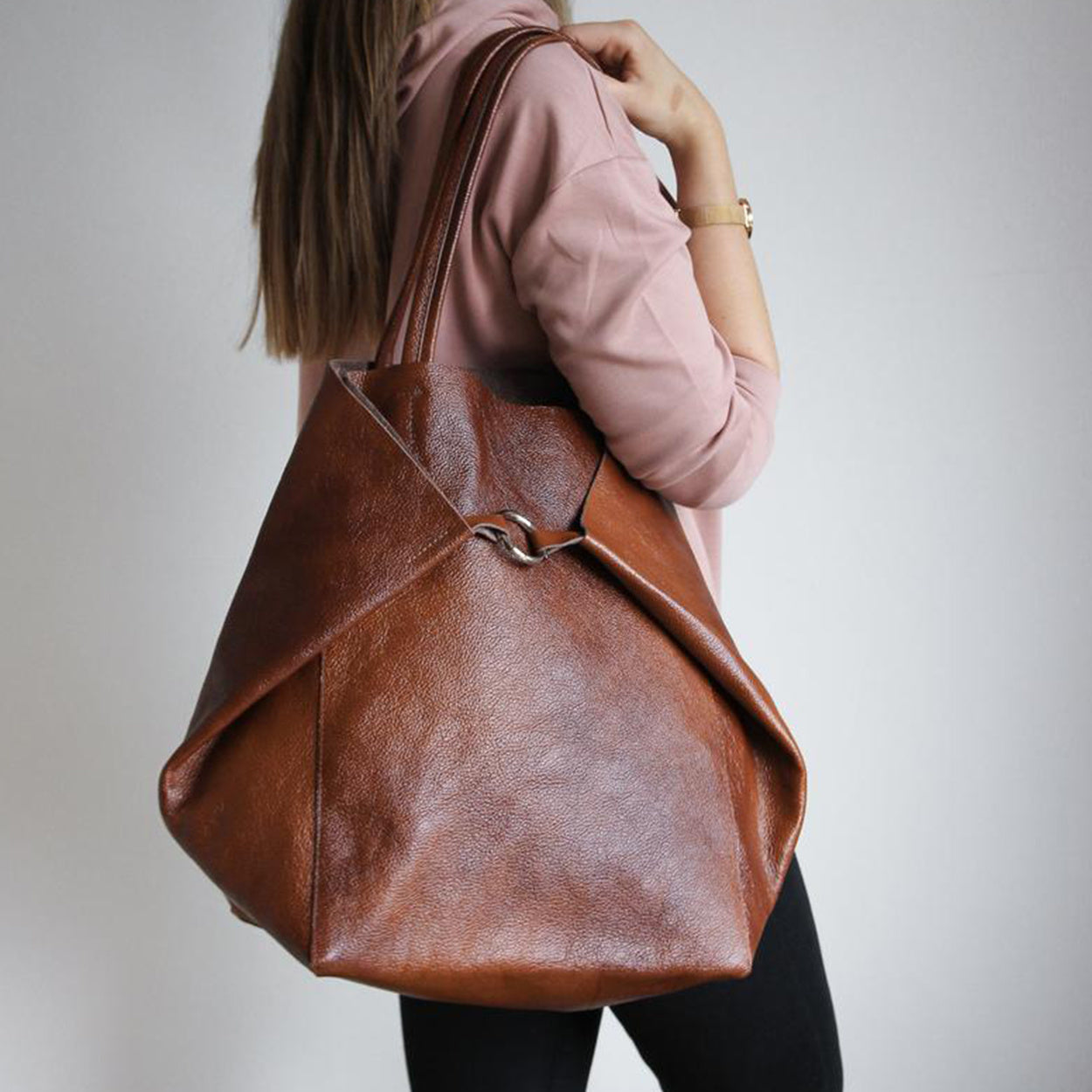 👜 Sac à Bandoulière Rétro – Couleur Unie, Grand Cabas avec Pochette Intérieure
