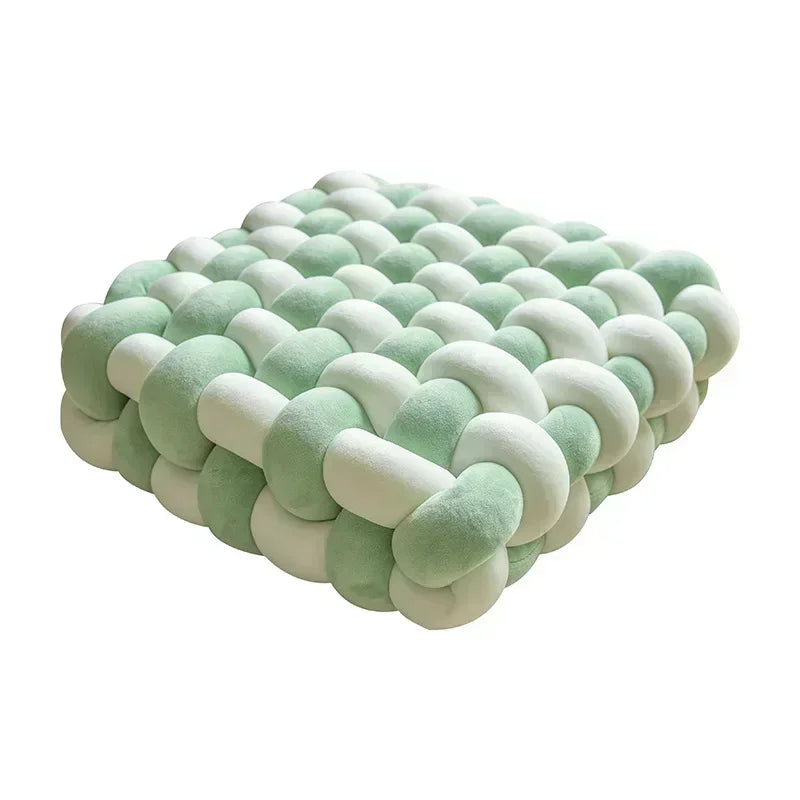 Coussin rembourré en nœud carré