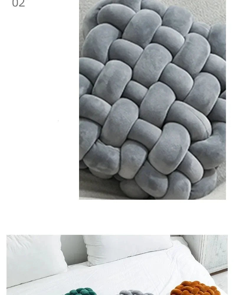 Coussin rembourré en nœud carré